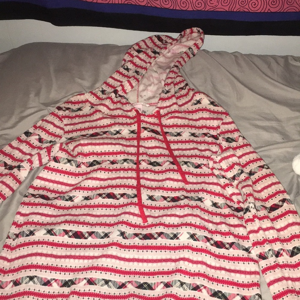 Victoria’s secret hooded night shirt